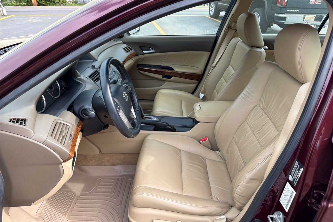 Honda Accord EX-L 4D Sedan V6 2010