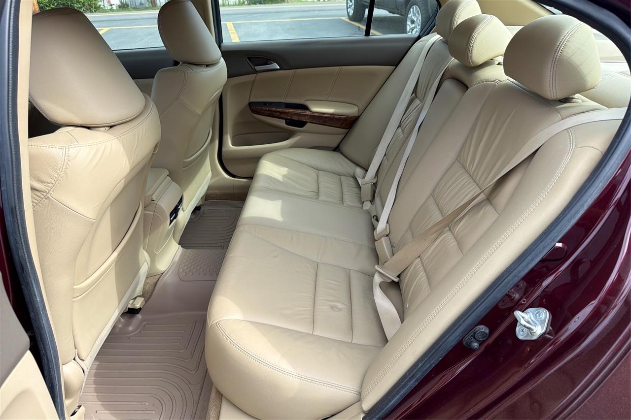 Honda Accord EX-L 4D Sedan V6 2010