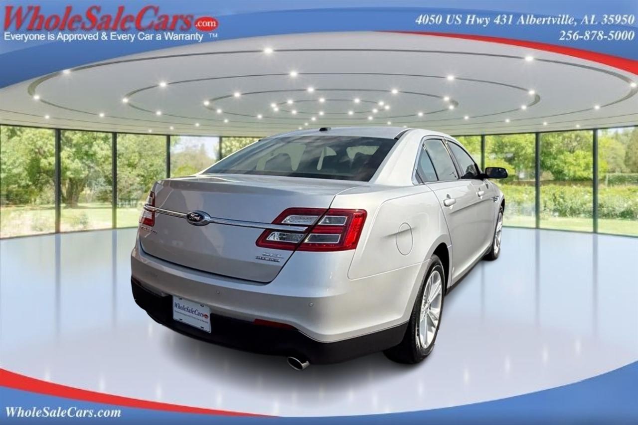 Ford Taurus SEL 4D Sedan 2018