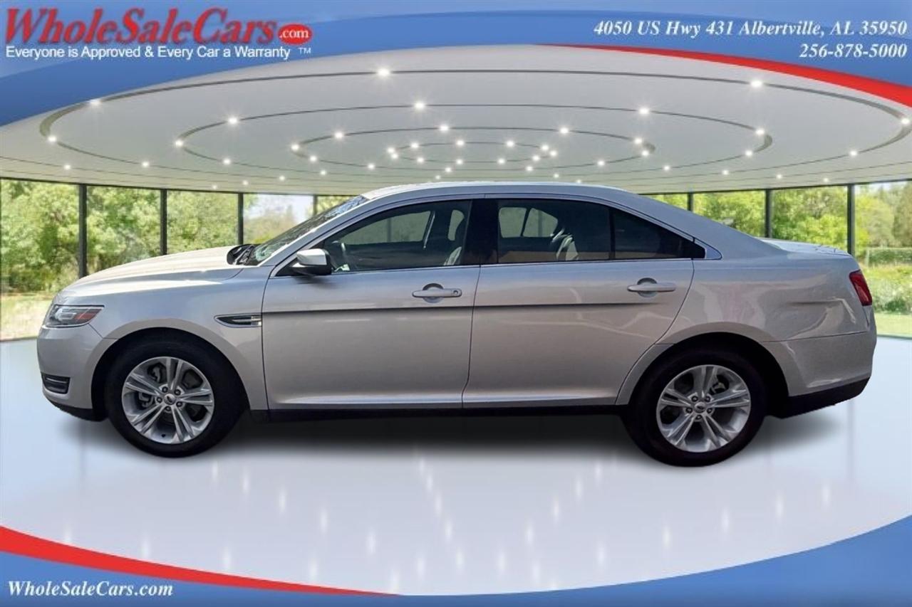 Ford Taurus SEL 4D Sedan 2018
