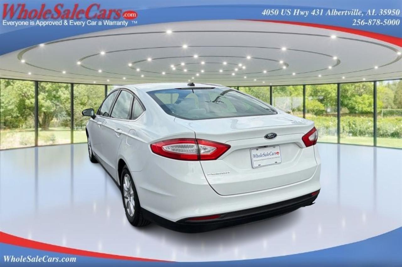 Ford Fusion S 4D Sedan 2016