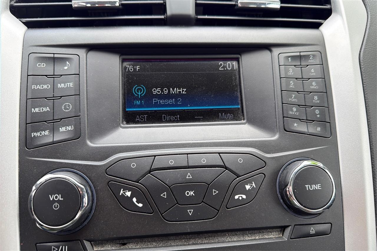 Ford Fusion S 4D Sedan 2016