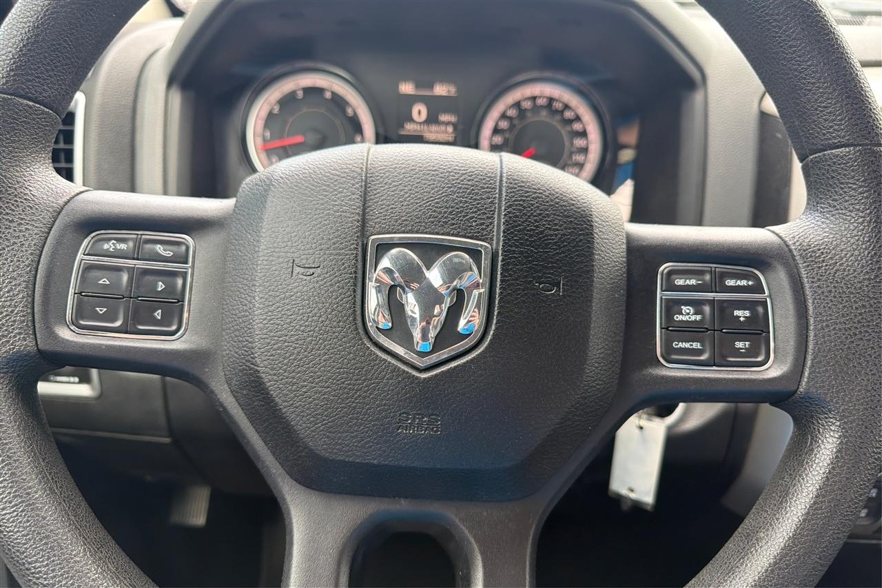 RAM 1500 DS SLT Crew Cab 4WD SWB 2019