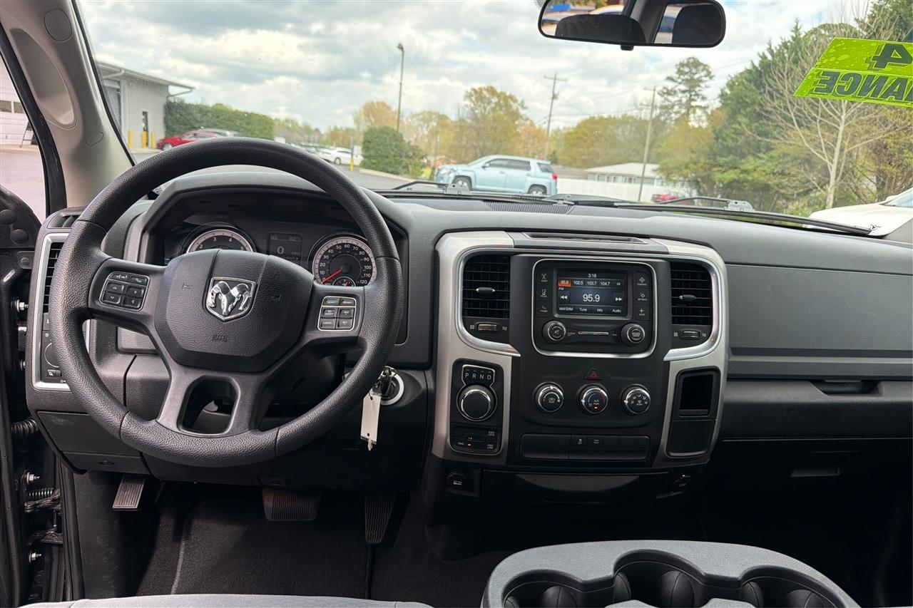 RAM 1500 DS SLT Crew Cab 4WD SWB 2019