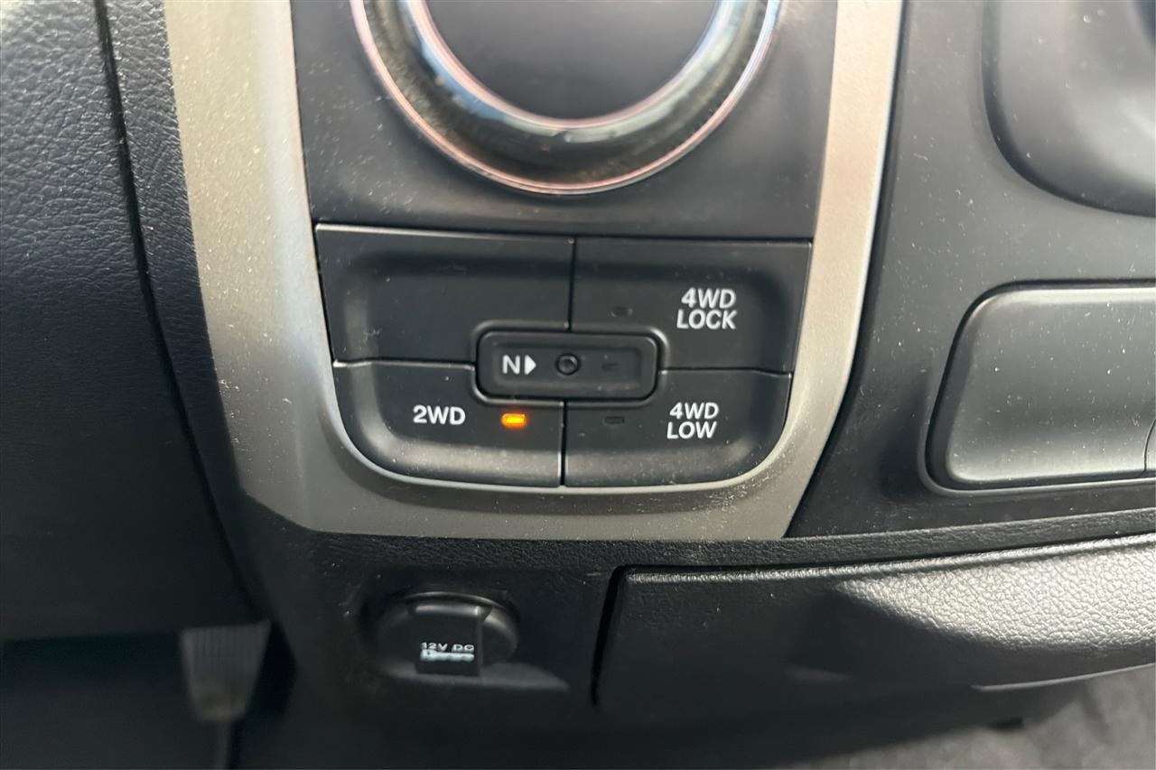 RAM 1500 DS SLT Crew Cab 4WD SWB 2019