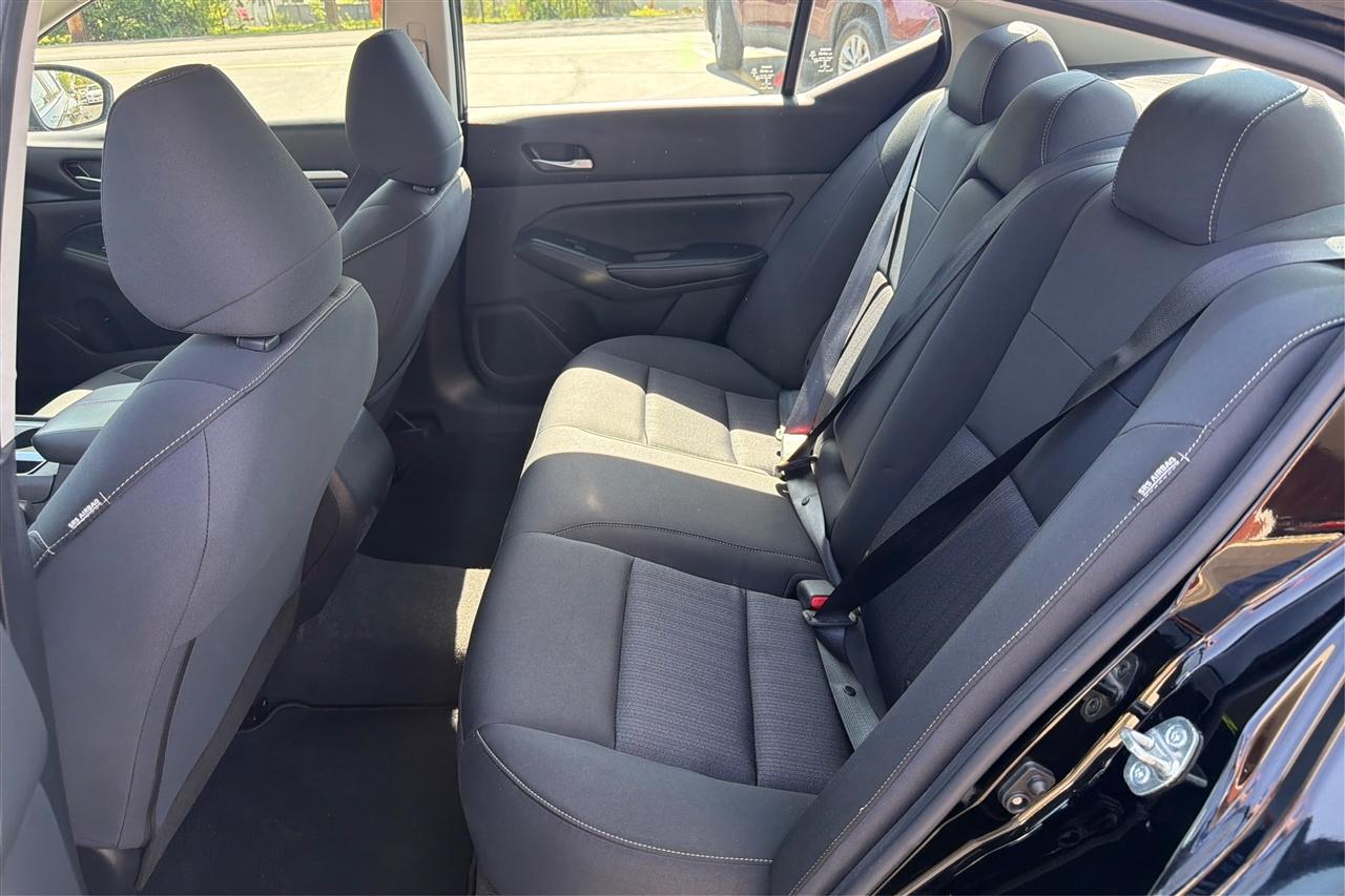 Nissan Altima SV 4D Sedan 2.5 2022