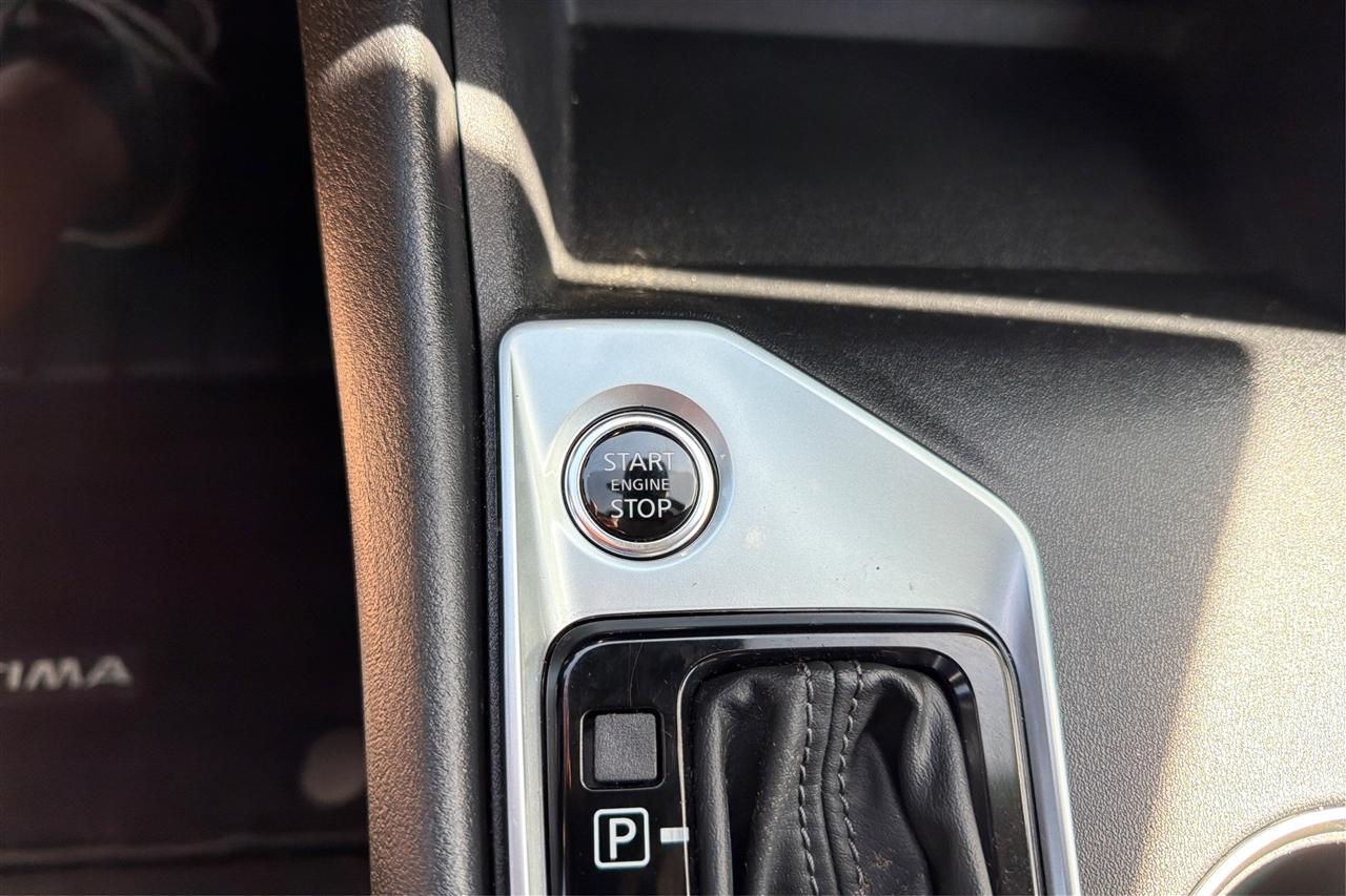 Nissan Altima SV 4D Sedan 2.5 2022