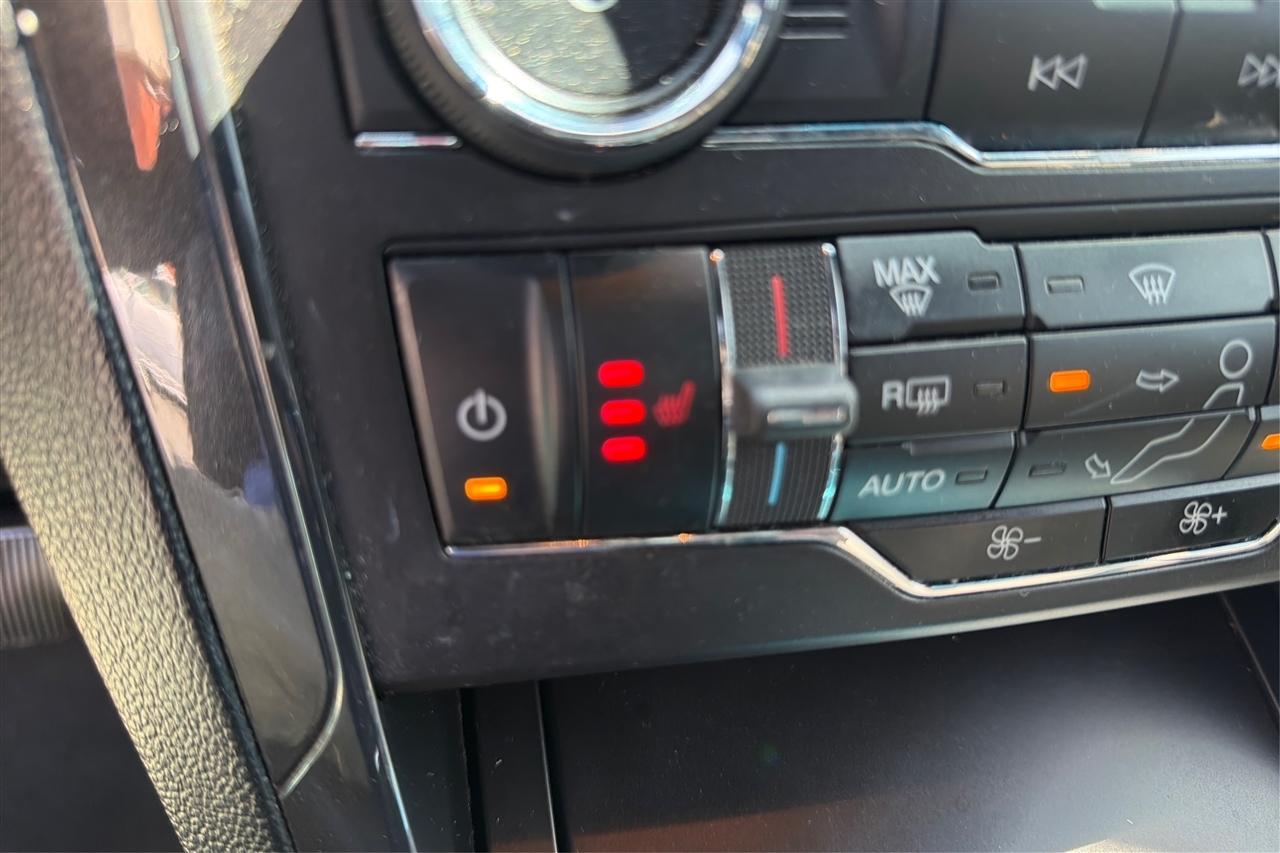 Ford Explorer 2WD 4dr V6 XLT 2017