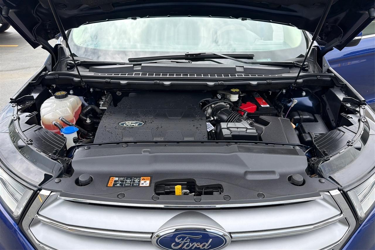 Ford Edge SEL 4D SUV FWD 2015