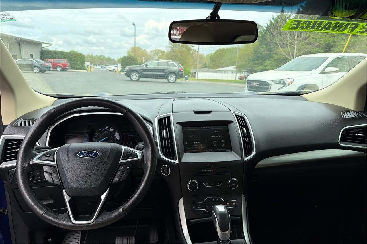 Ford Edge SEL 4D SUV FWD 2015