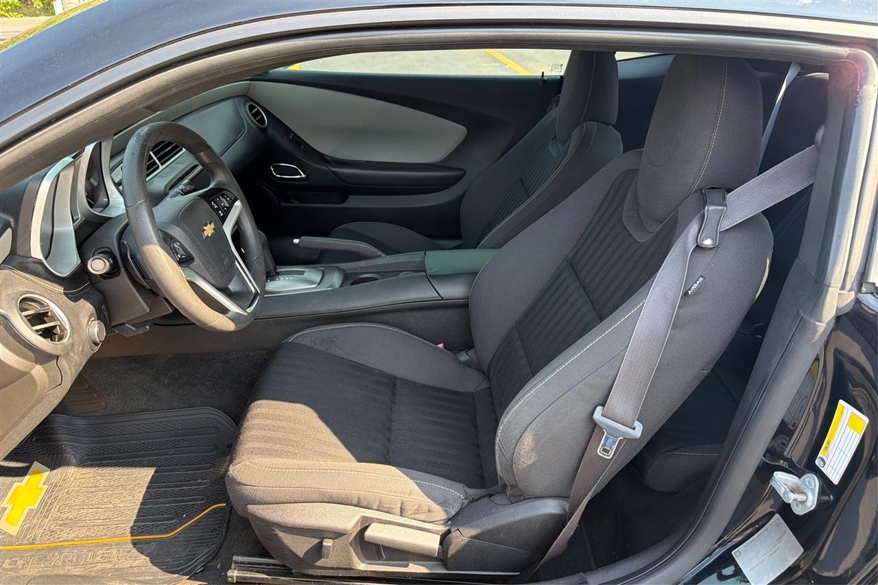 Chevrolet Camaro LS 2D Coupe 2015