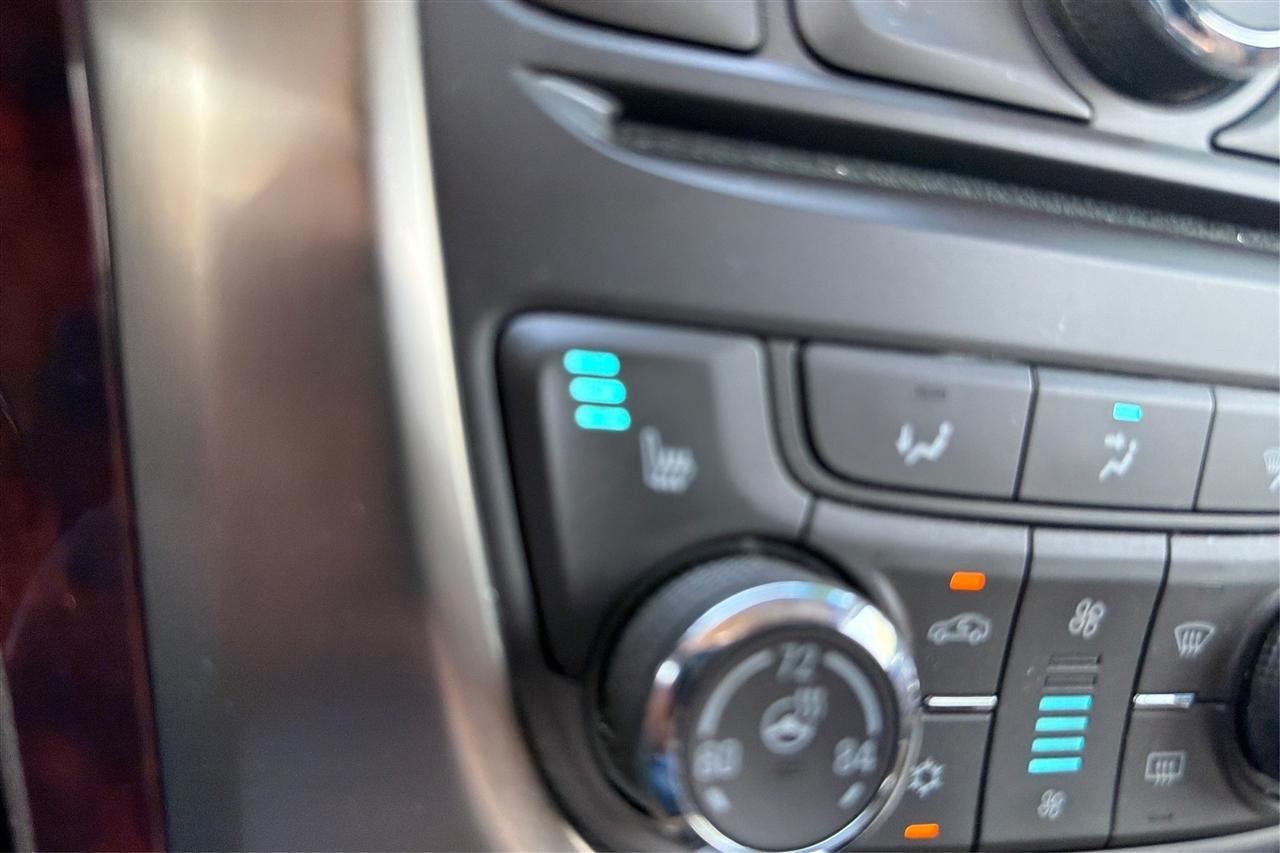 Buick Verano 4D Sedan 2012