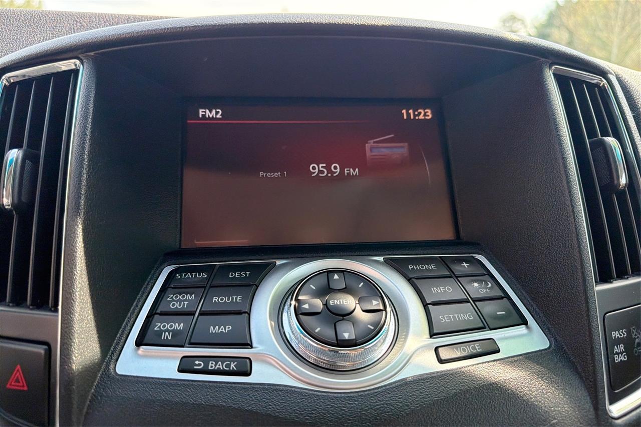 Nissan Maxima SV 4D Sedan 2014