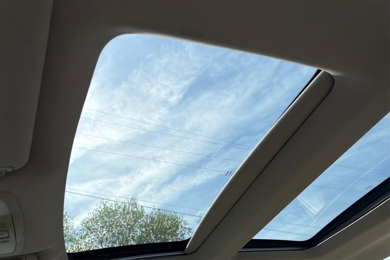 Nissan Maxima SV 4D Sedan 2014