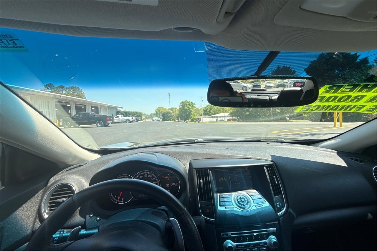 Nissan Maxima SV 4D Sedan 2014