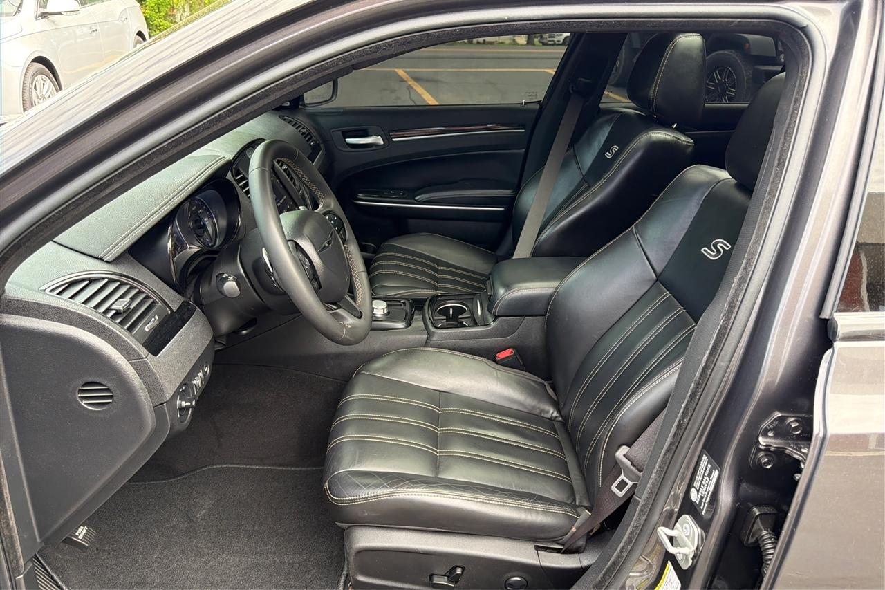 Chrysler 300 S 4D Sedan V6 2023