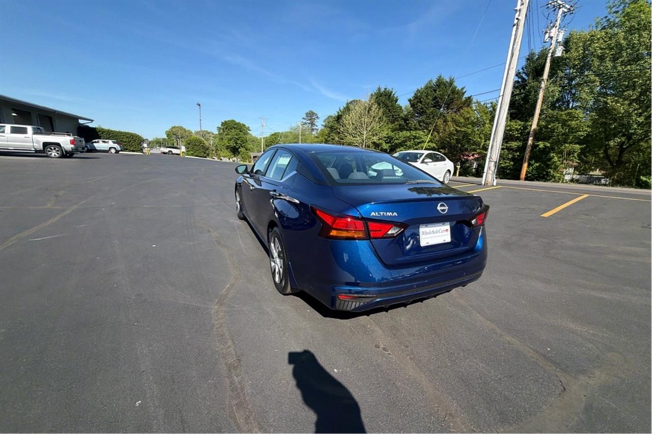 Nissan Altima S 4D Sedan 2.5 2024