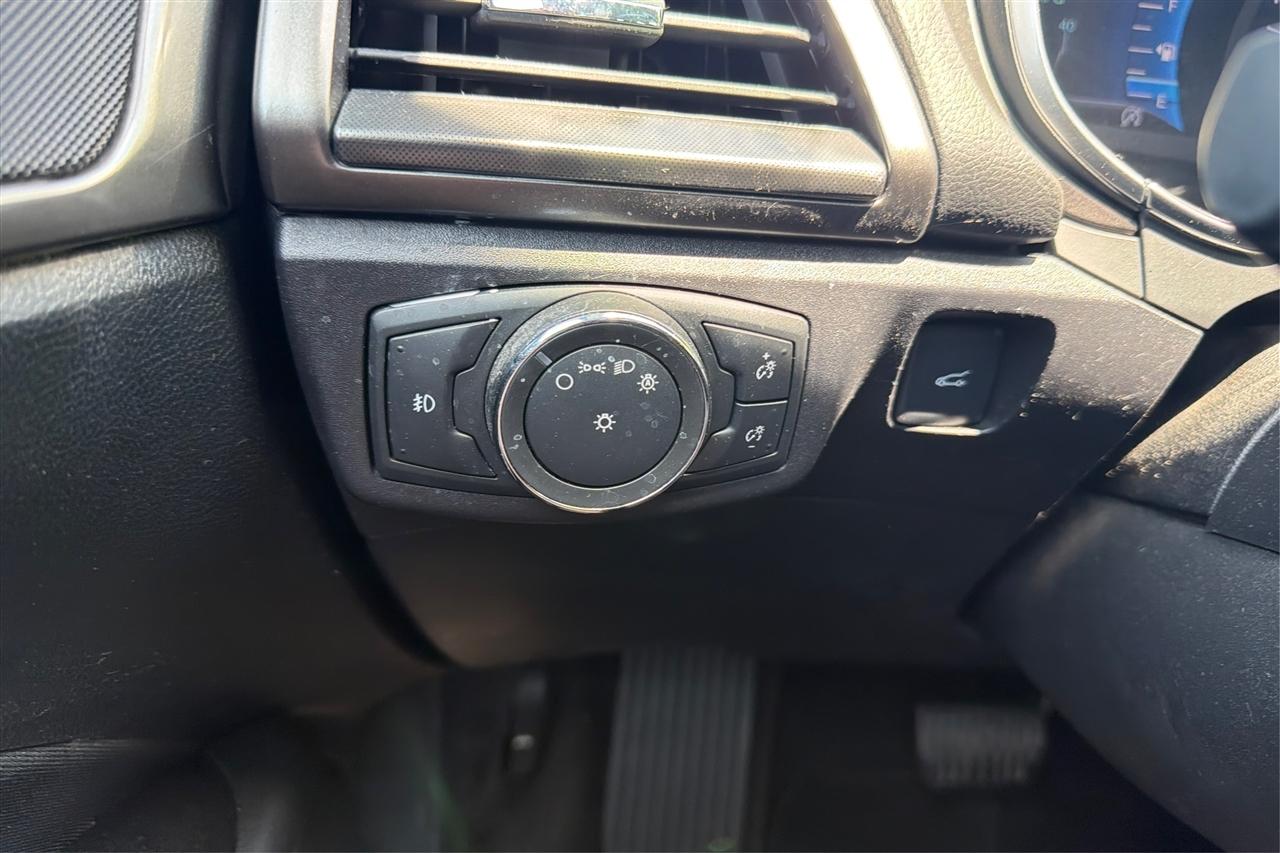 Ford Fusion SE 4D Sedan 2017