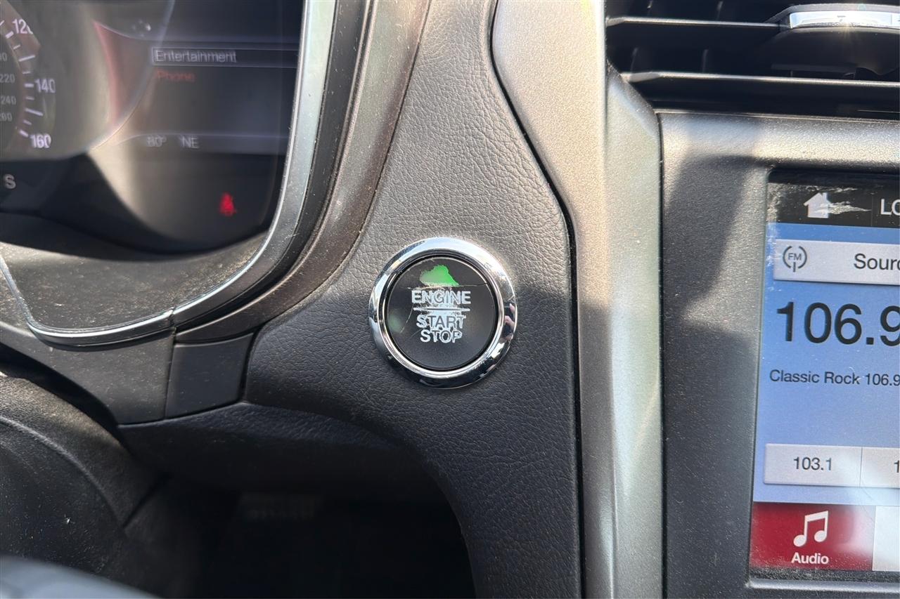 Ford Fusion SE 4D Sedan 2017