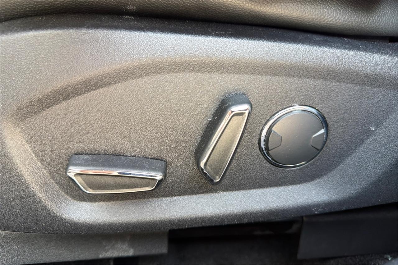 Ford Fusion SE 4D Sedan 2017