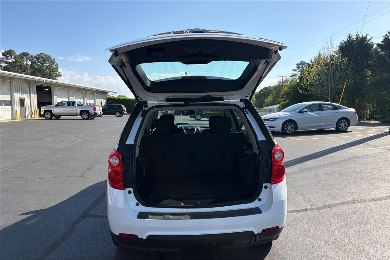 Chevrolet Equinox LS 4D SUV FWD 2014