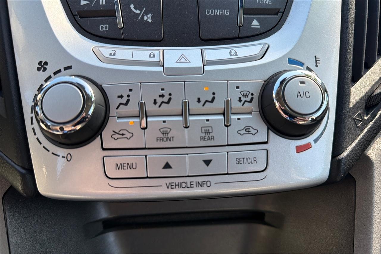 Chevrolet Equinox LS 4D SUV FWD 2014