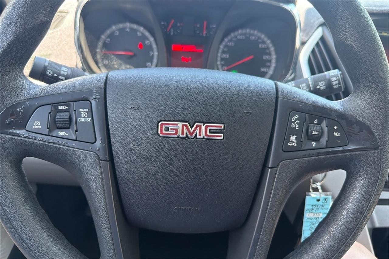 GMC Terrain SLE 4D SUV FWD 2014