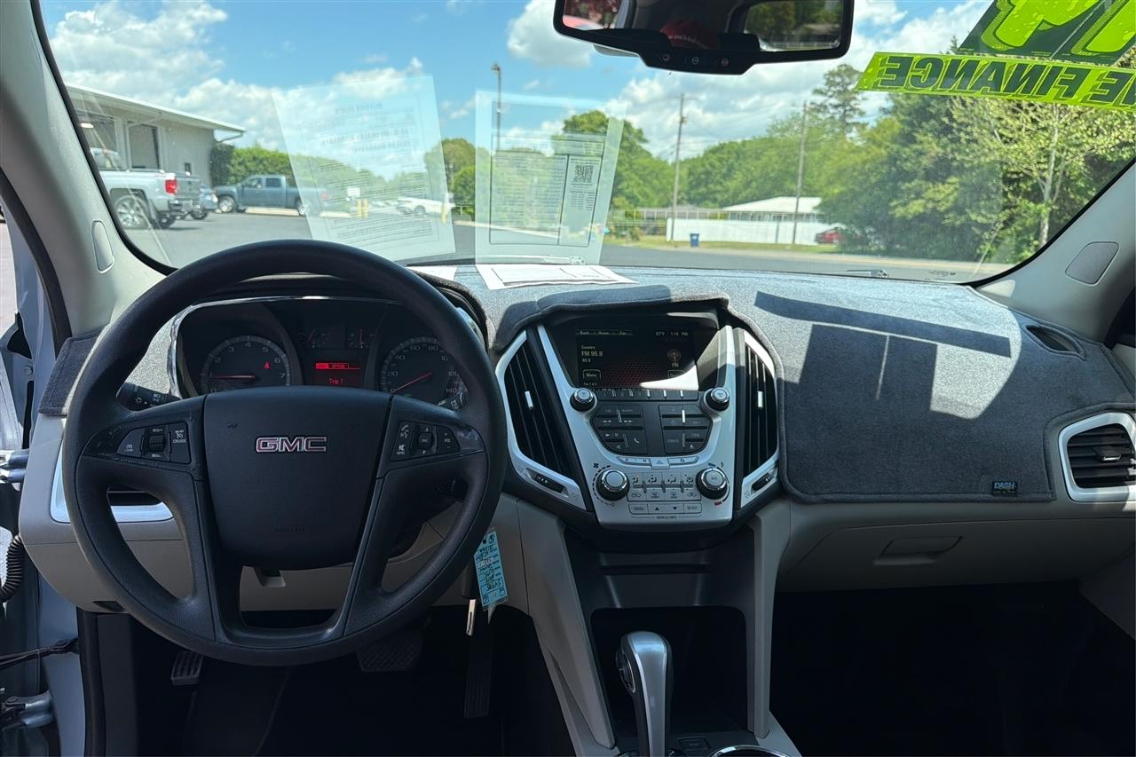 GMC Terrain SLE 4D SUV FWD 2014