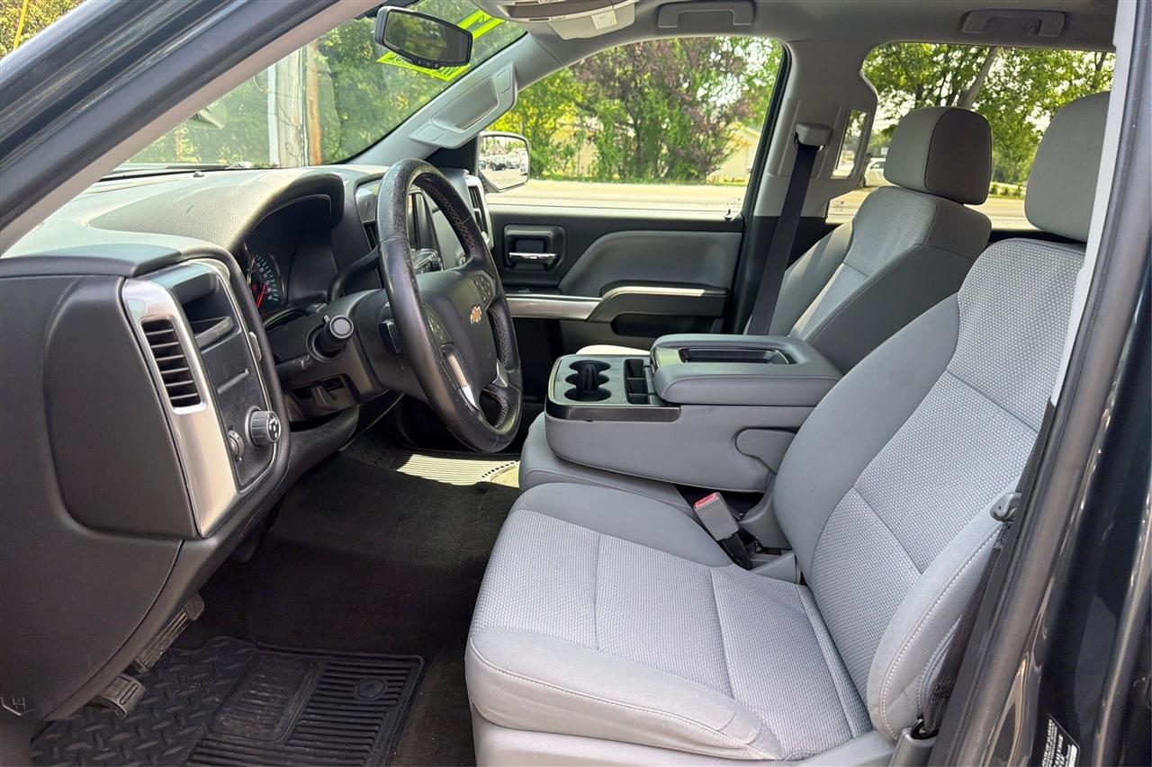 Chevrolet Silverado 1500 1LT Crew Cab 2WD 2017