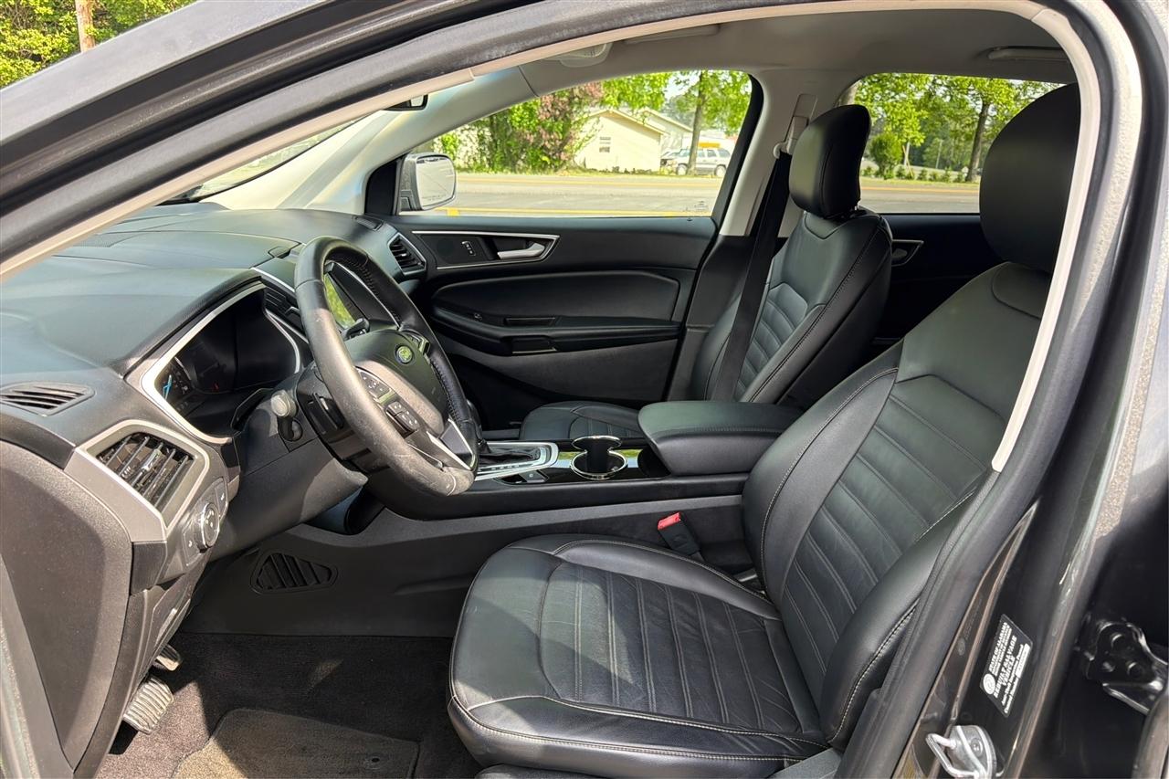 Ford Edge SEL 4D SUV FWD 2016