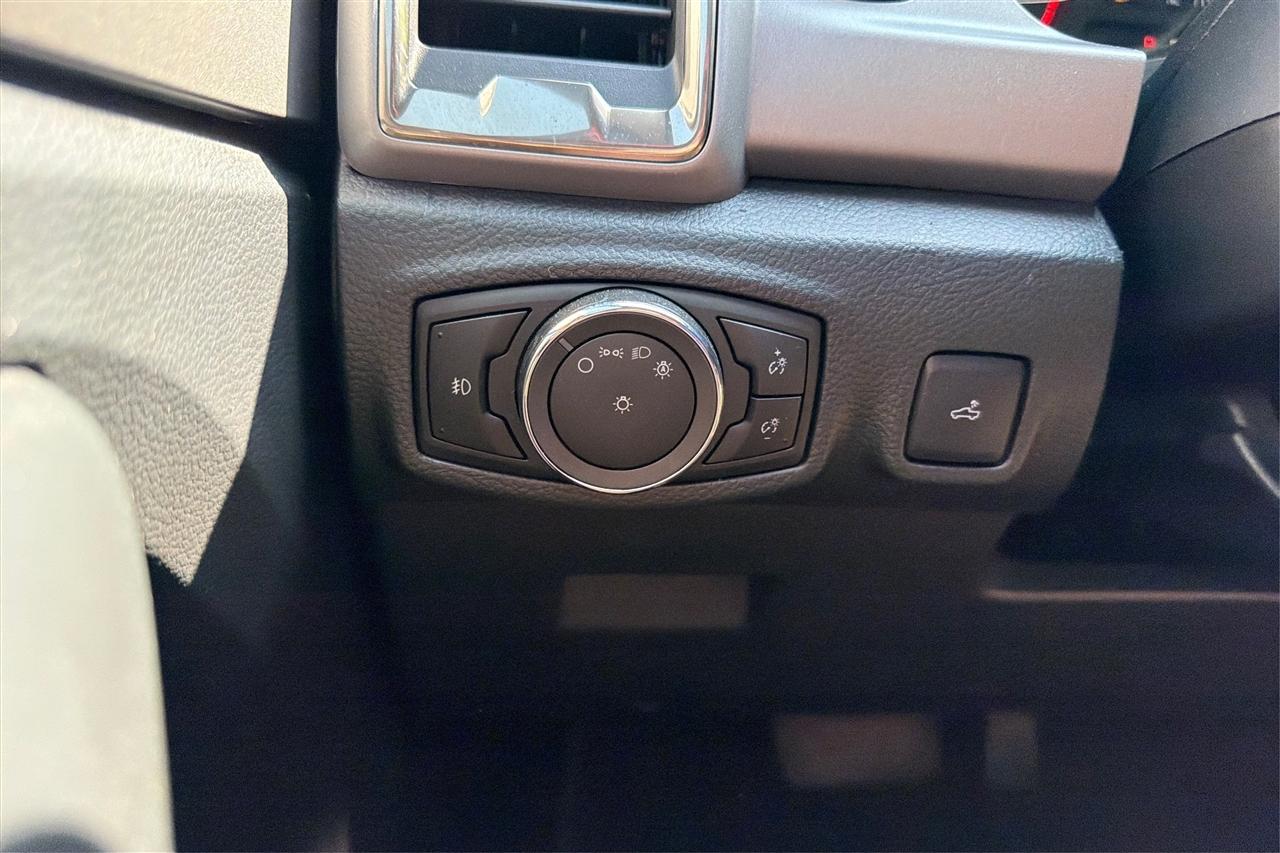 Ford Ranger XL Crew Cab 4WD 2023