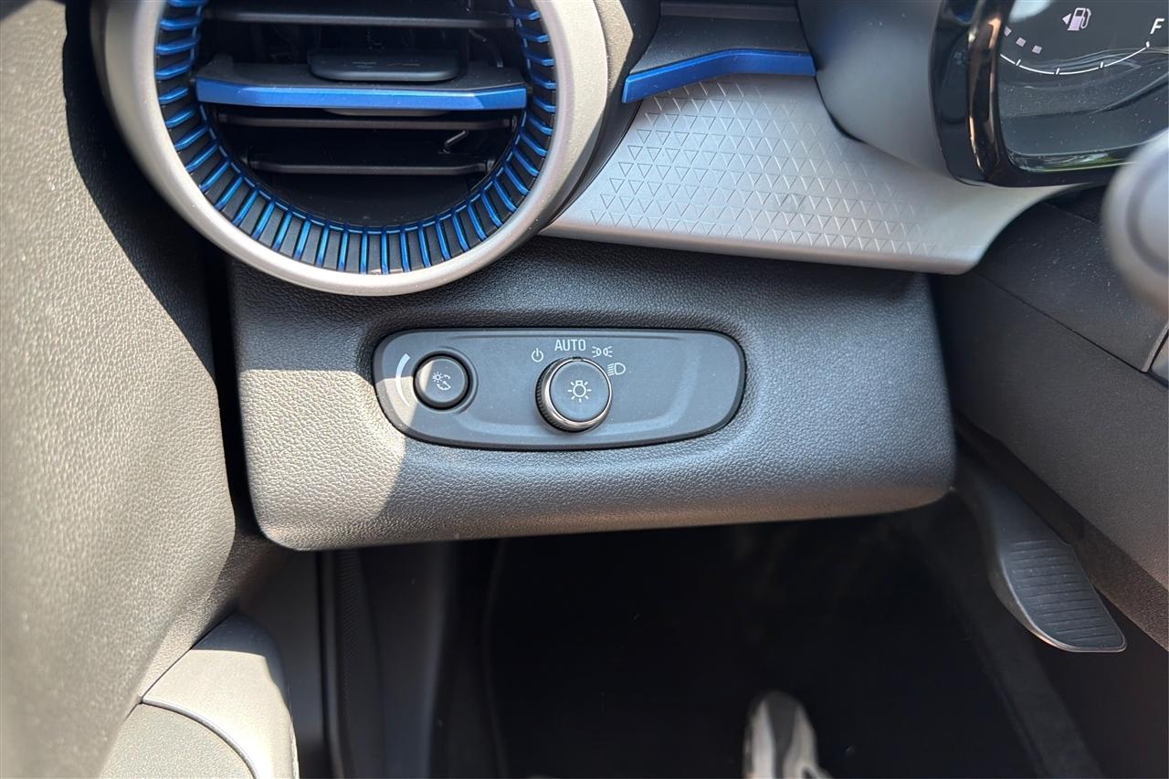 Chevrolet Trax LS 4D SUV 2024