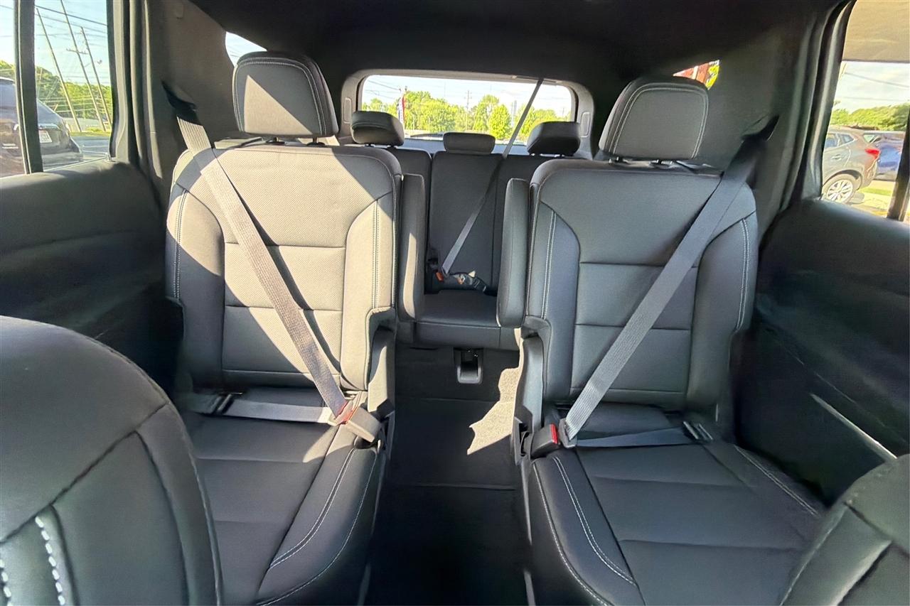 Chevrolet Traverse LT 4D SUV FWD 2025