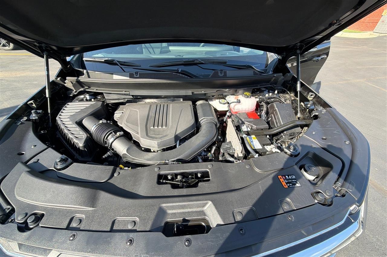 Chevrolet Traverse LT 4D SUV FWD 2025