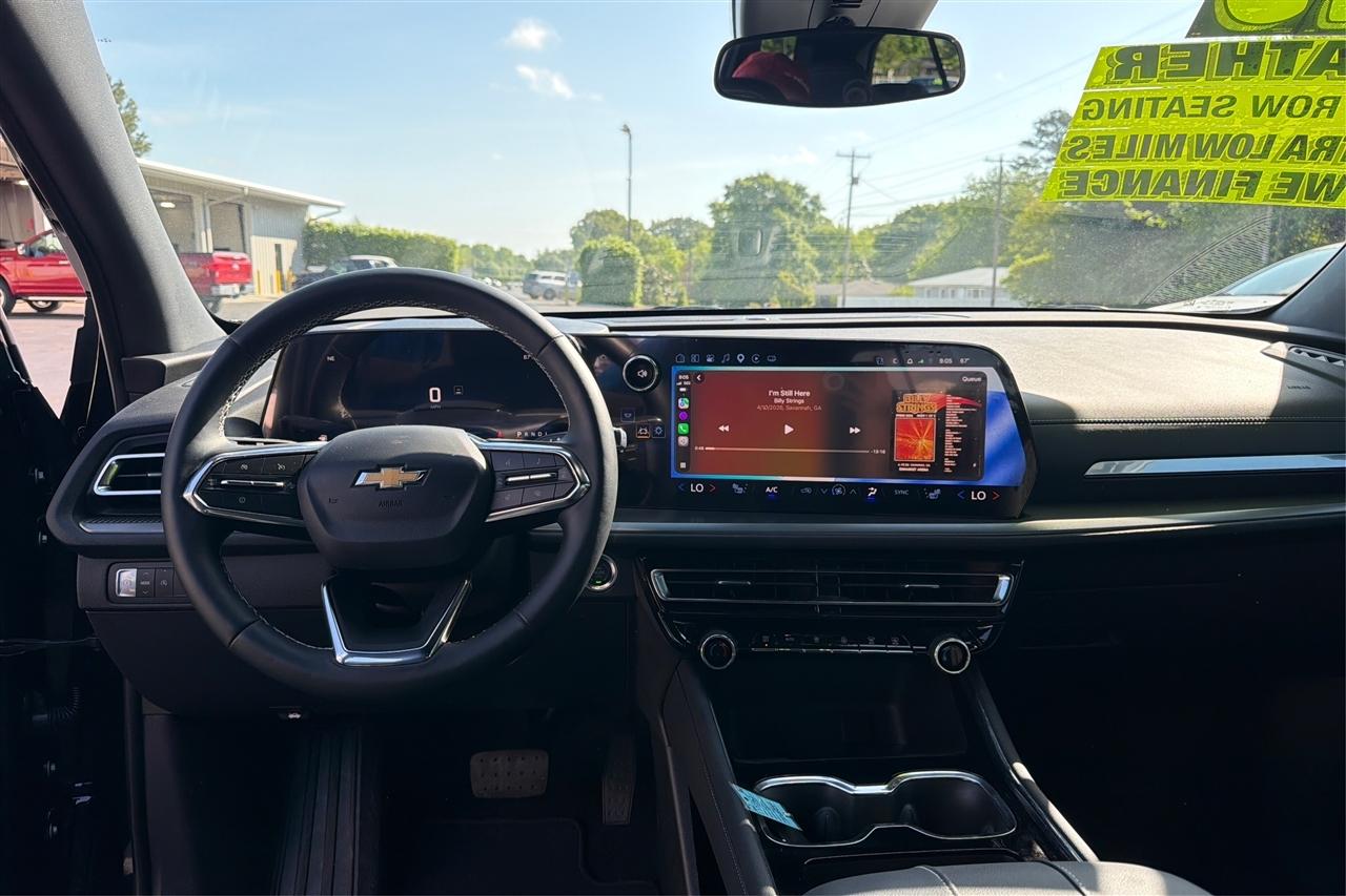 Chevrolet Traverse LT 4D SUV FWD 2025