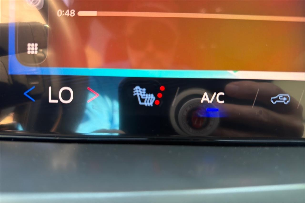 Chevrolet Traverse LT 4D SUV FWD 2025