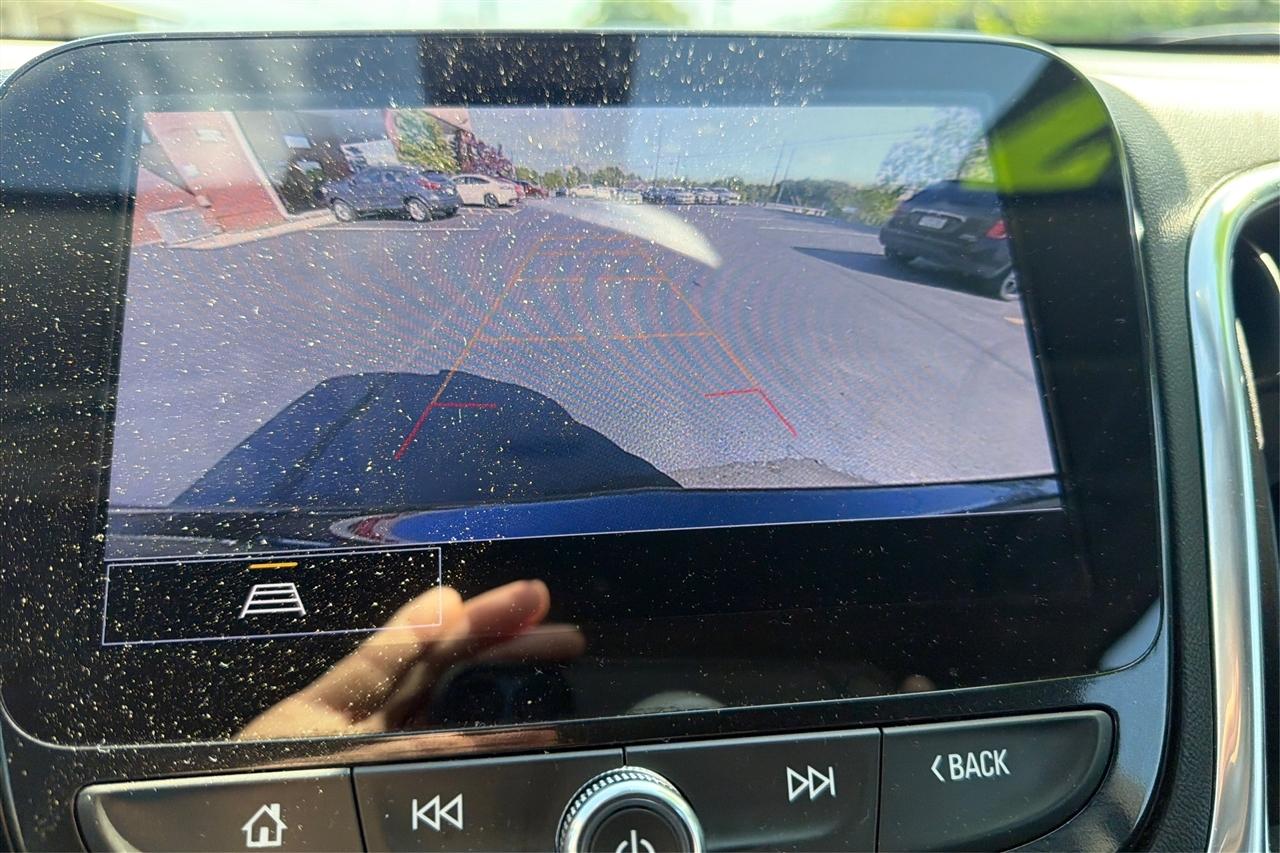 Chevrolet Equinox Premier 4D SUV FWD 2022