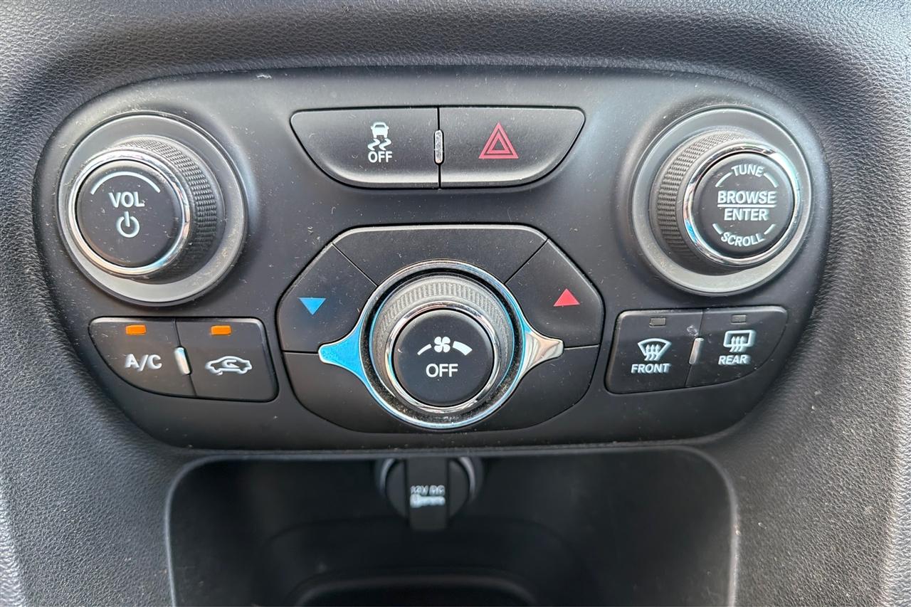 Dodge Dart SXT 4D Sedan 2016