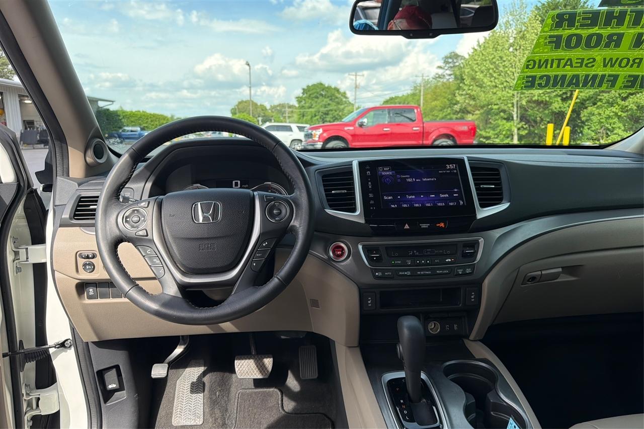 Honda Pilot EX-L 4D SUV AWD w/Nav 2017