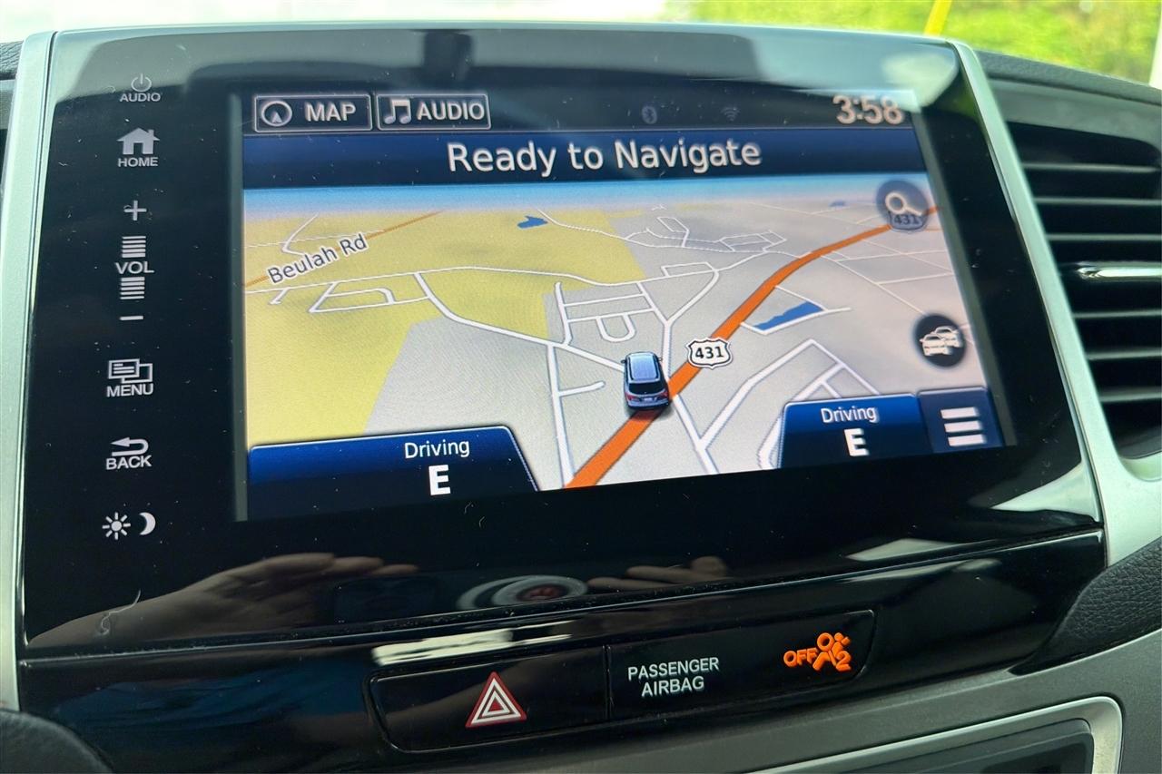 Honda Pilot EX-L 4D SUV AWD w/Nav 2017