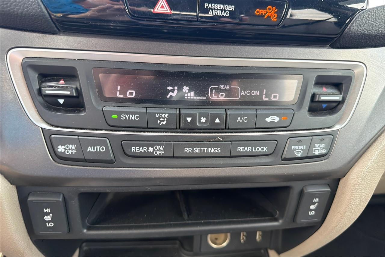 Honda Pilot EX-L 4D SUV AWD w/Nav 2017