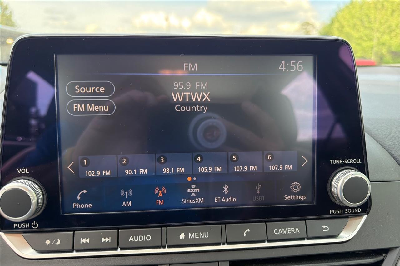 Nissan Altima SV 4D Sedan 2.5 2024