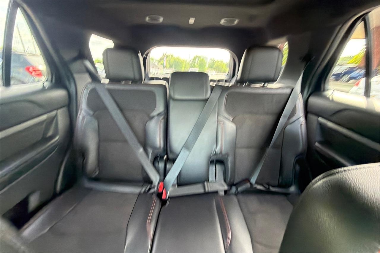 Ford Explorer 4dr XLT 2018