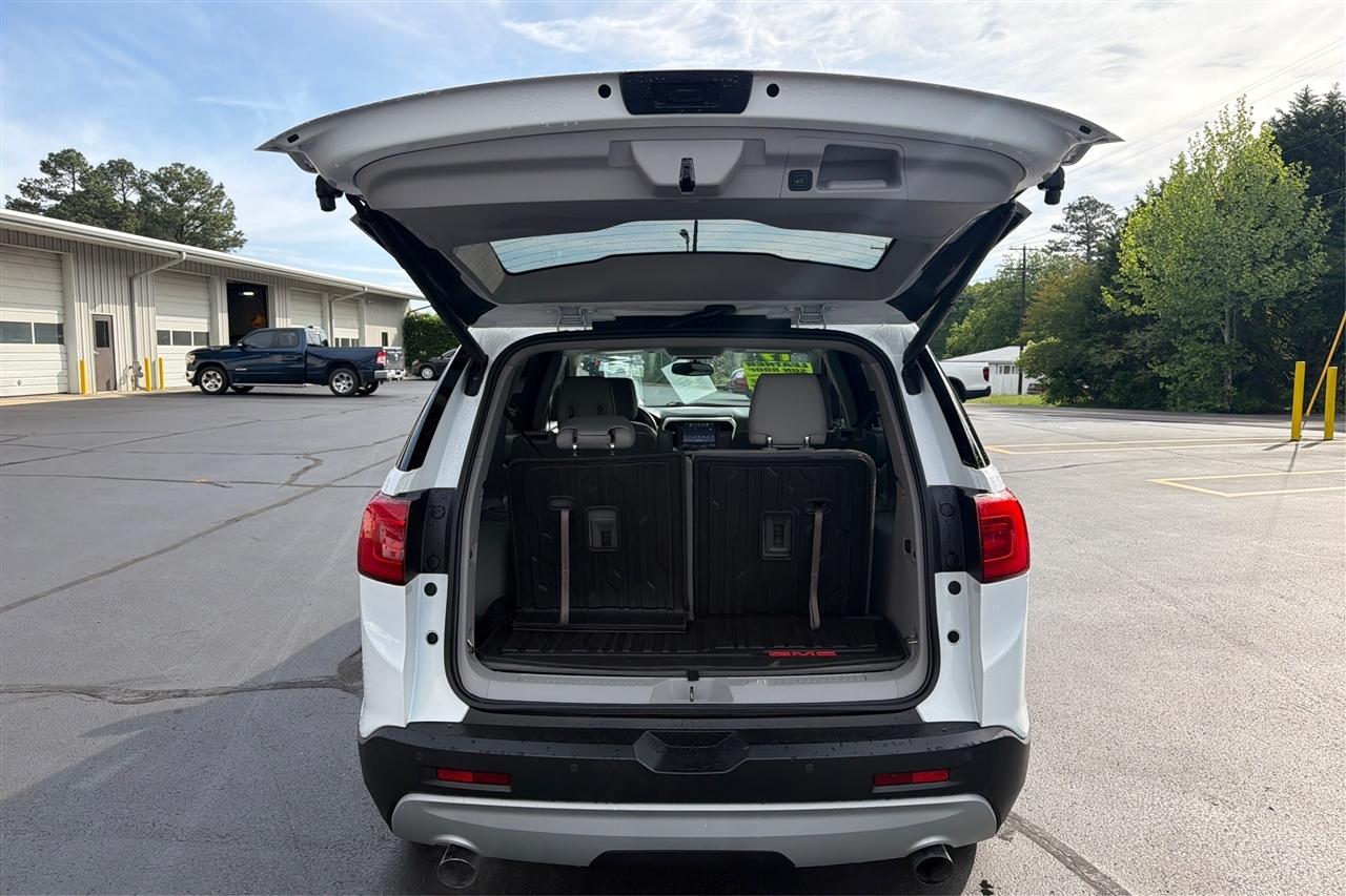 GMC Acadia SLT1 4D SUV FWD 2019