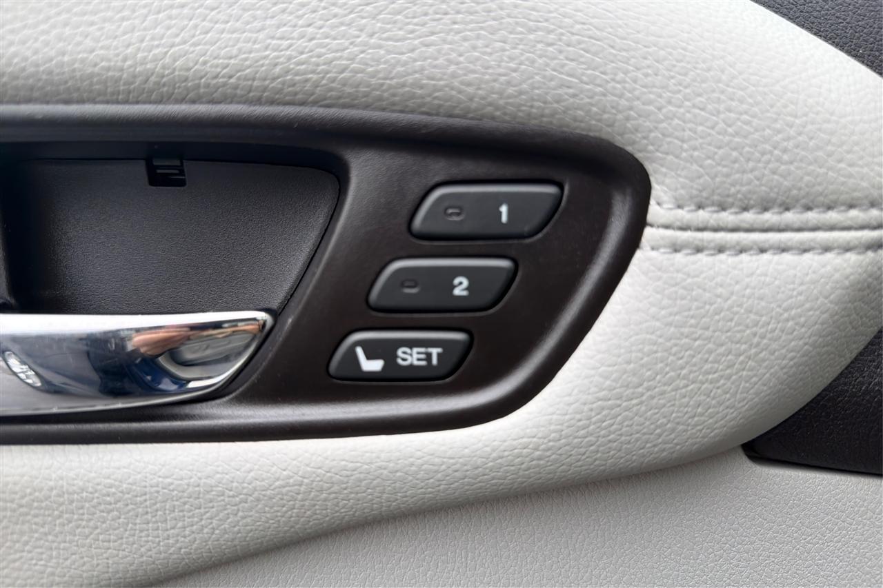 Acura RDX Tech 4D SUV FWD 2016