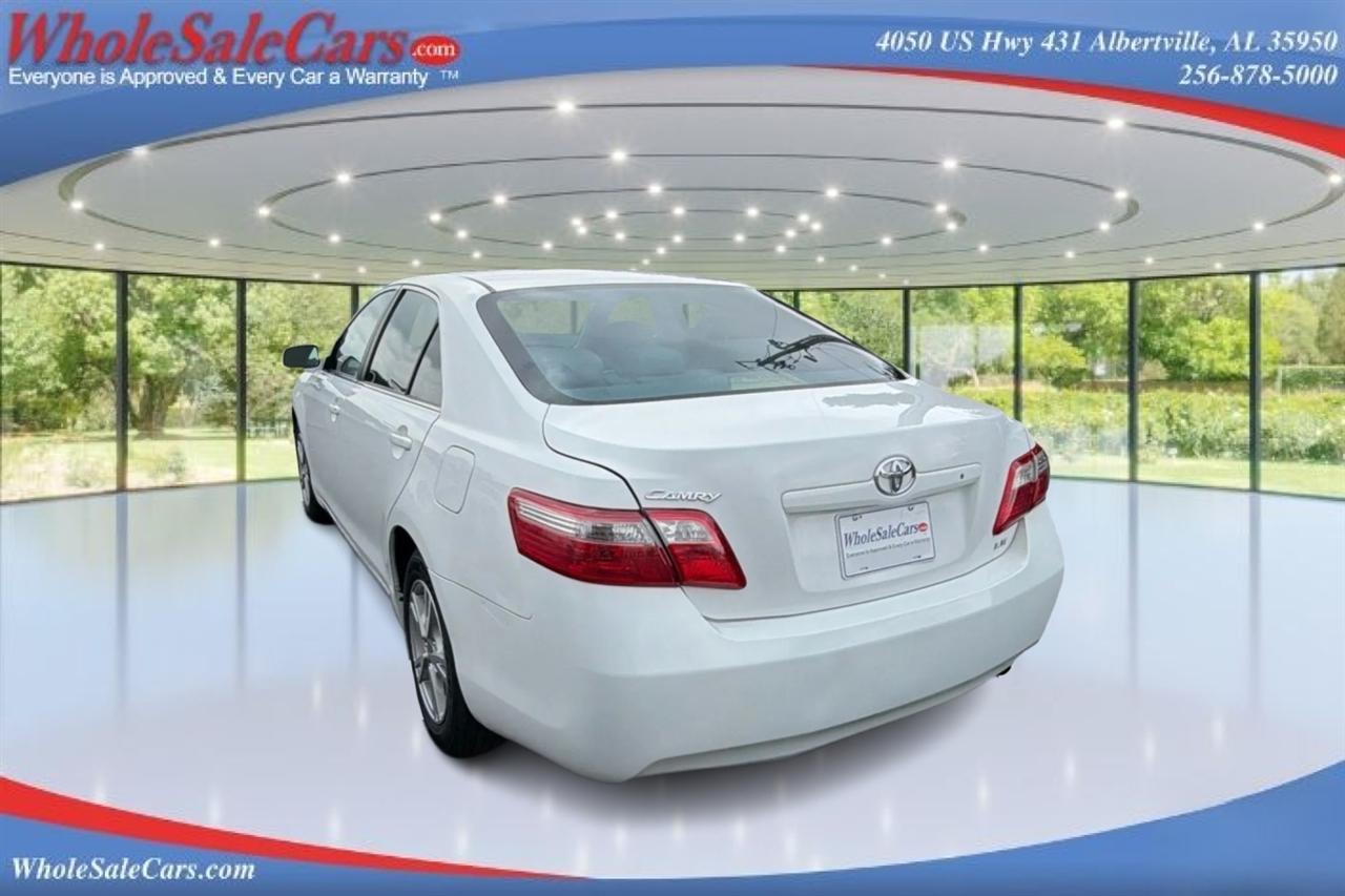 Toyota Camry Base 4D Sedan 2009