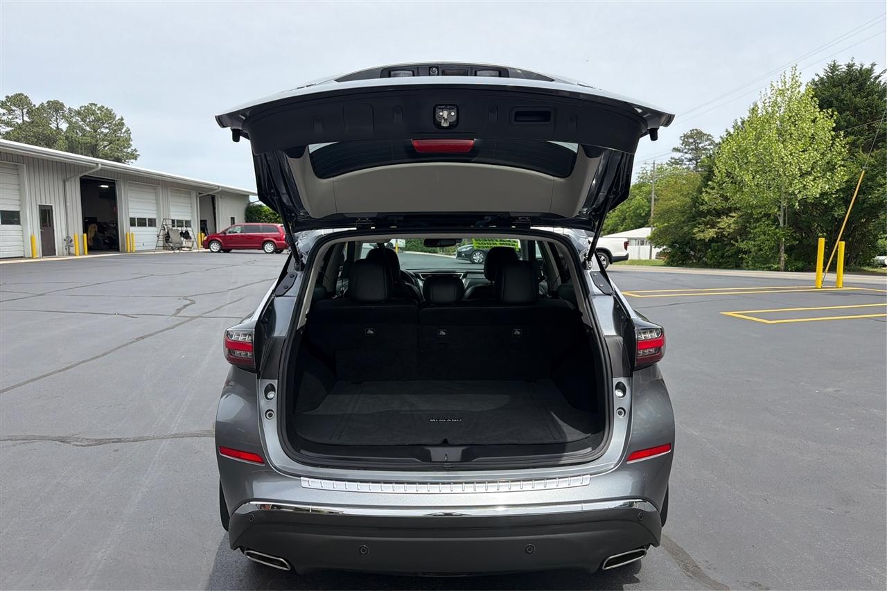 Nissan Murano SV 4D SUV FWD 2020