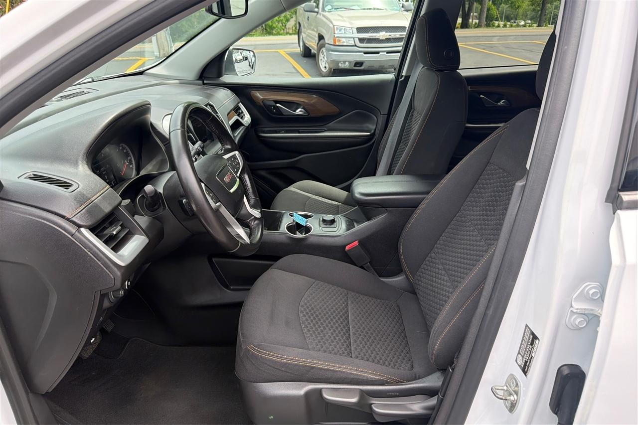 GMC Terrain SLE 4D SUV FWD 2018