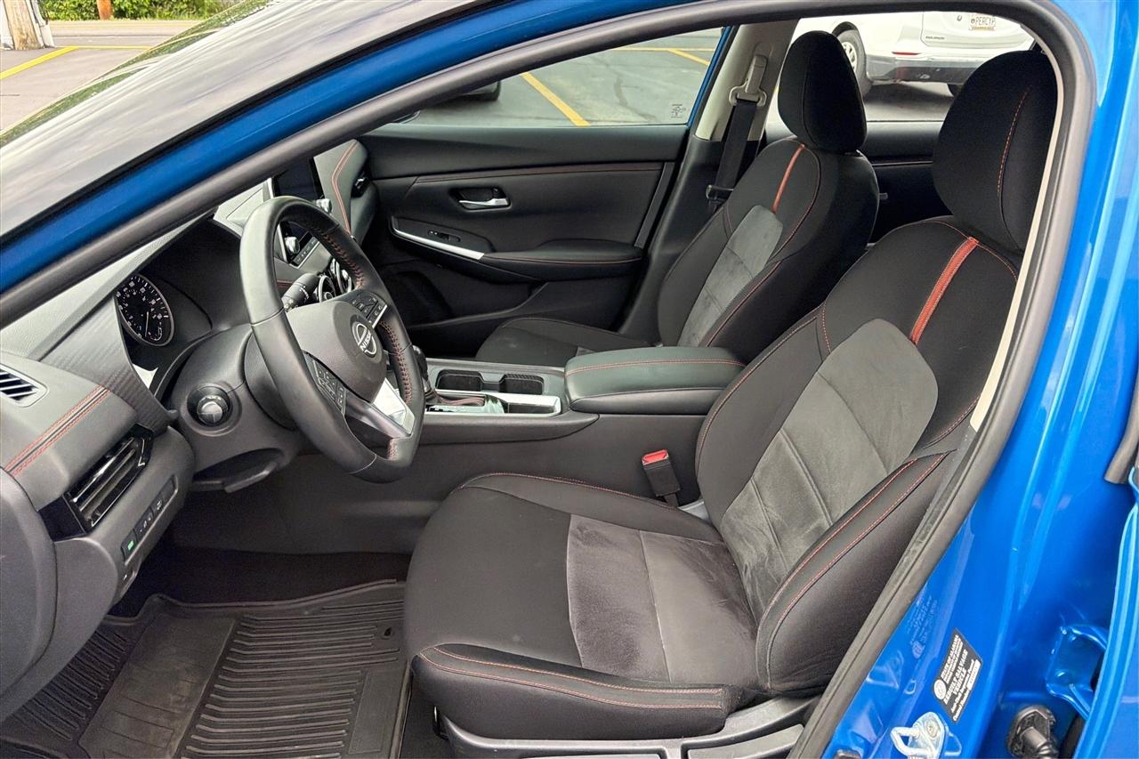 Nissan Sentra SR 4D Sedan 2025