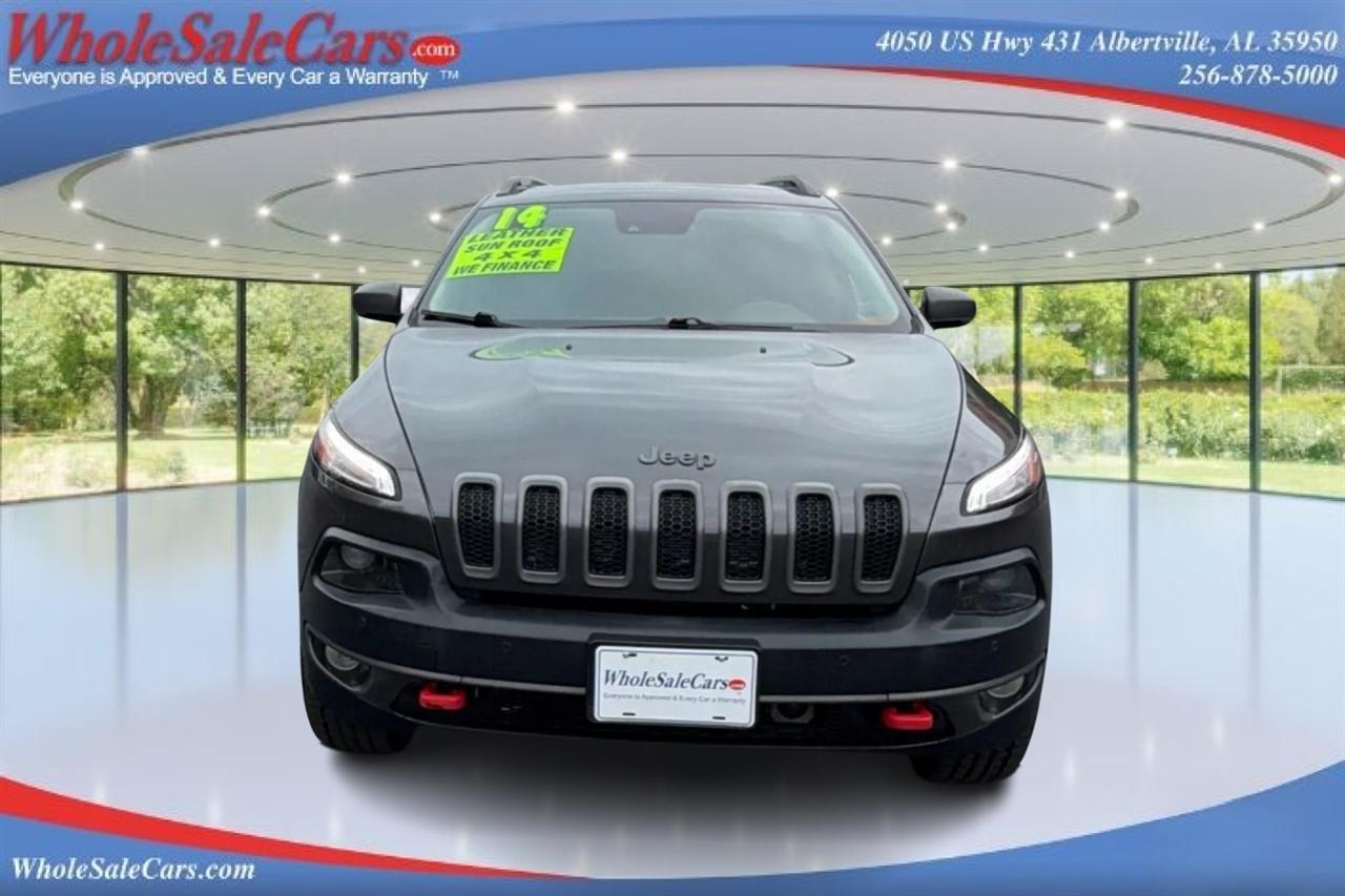 Jeep Cherokee Trailhawk 4D SUV 4WD 2014